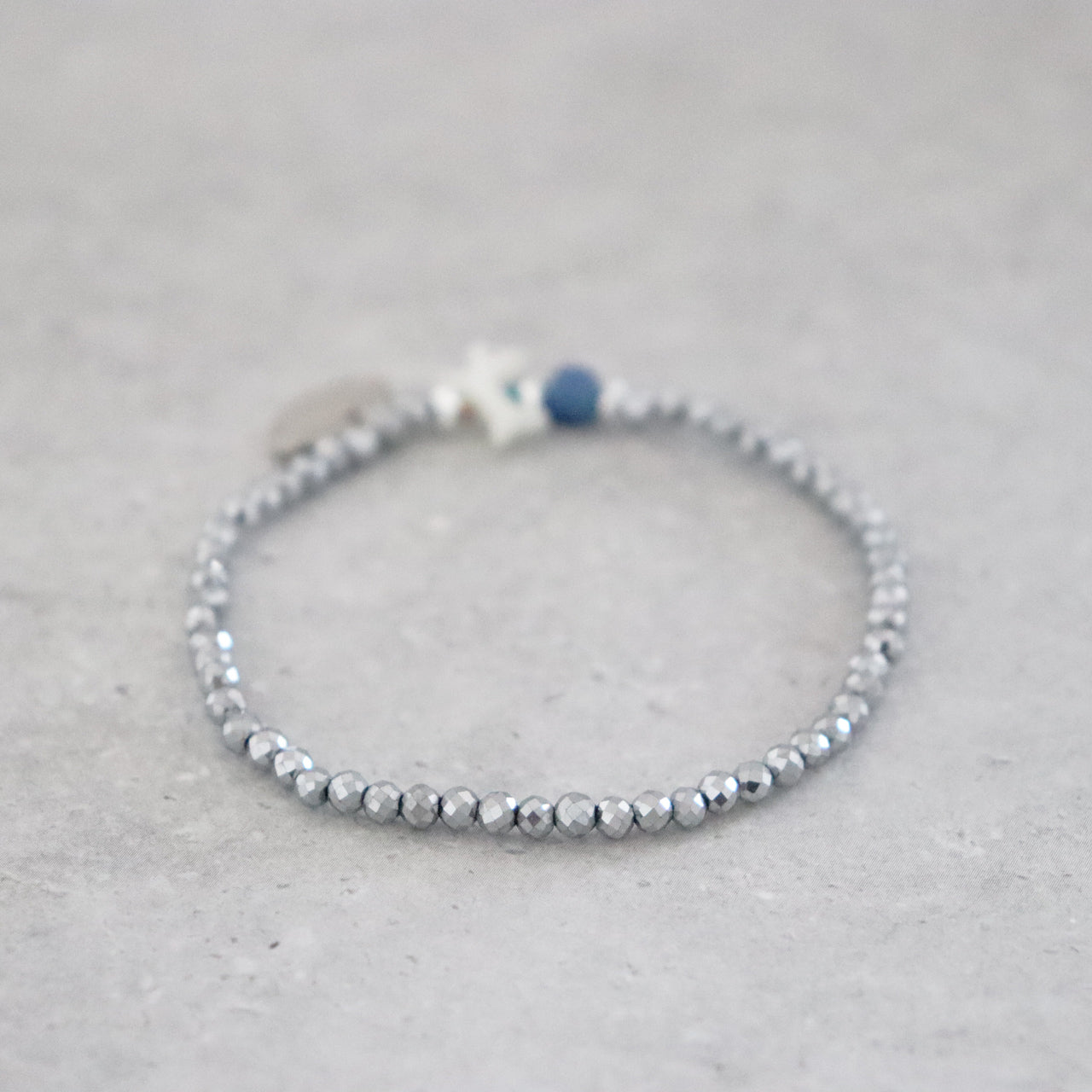 【Lovely Zoo】マザーオブパール×ブルーアベンチュリン×シルバーヘマタイト ブレスレット