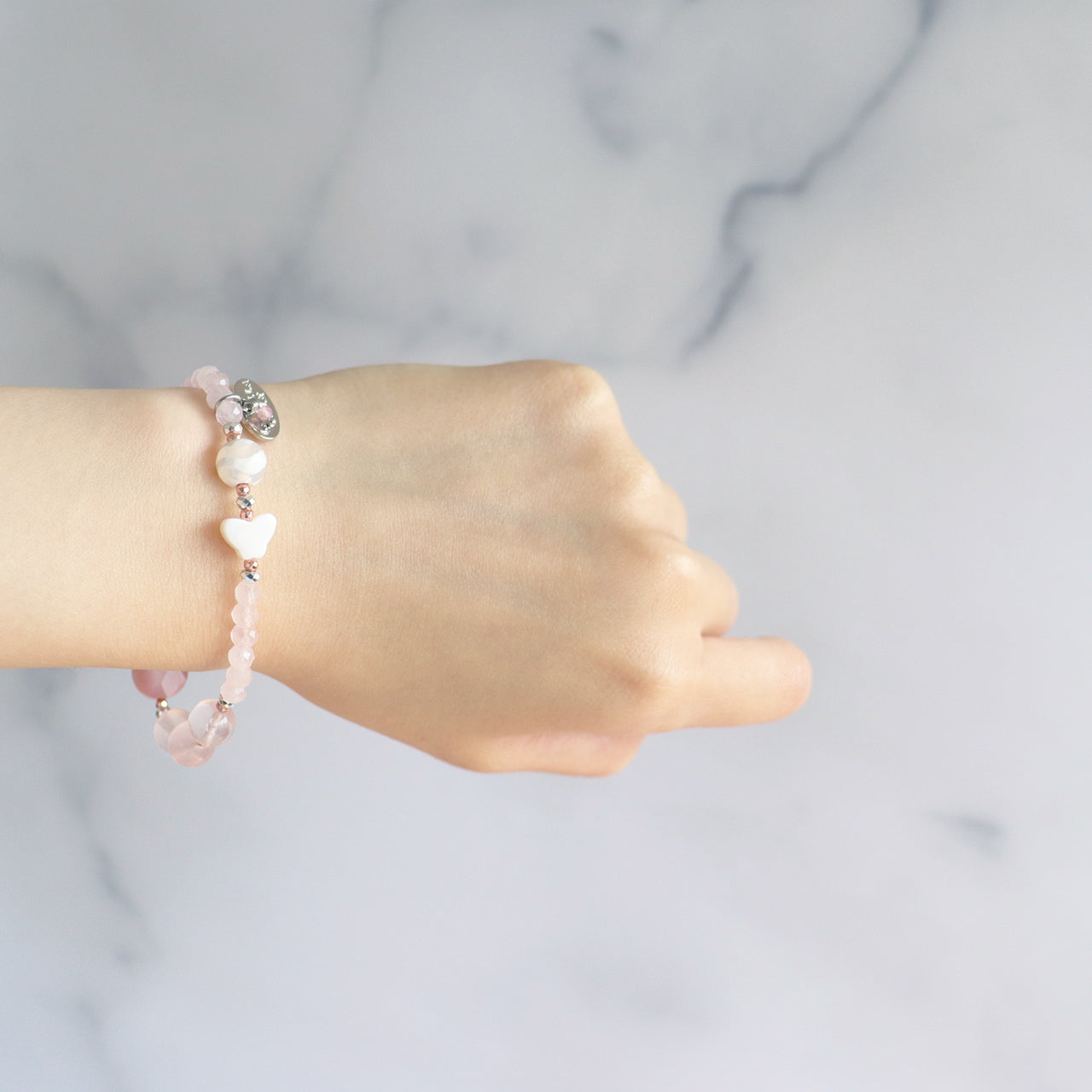 【Pink! Pink! Pink!】水紋天珠×ローズクォーツ×ピンクシェル×マザーオブパール ブレスレット