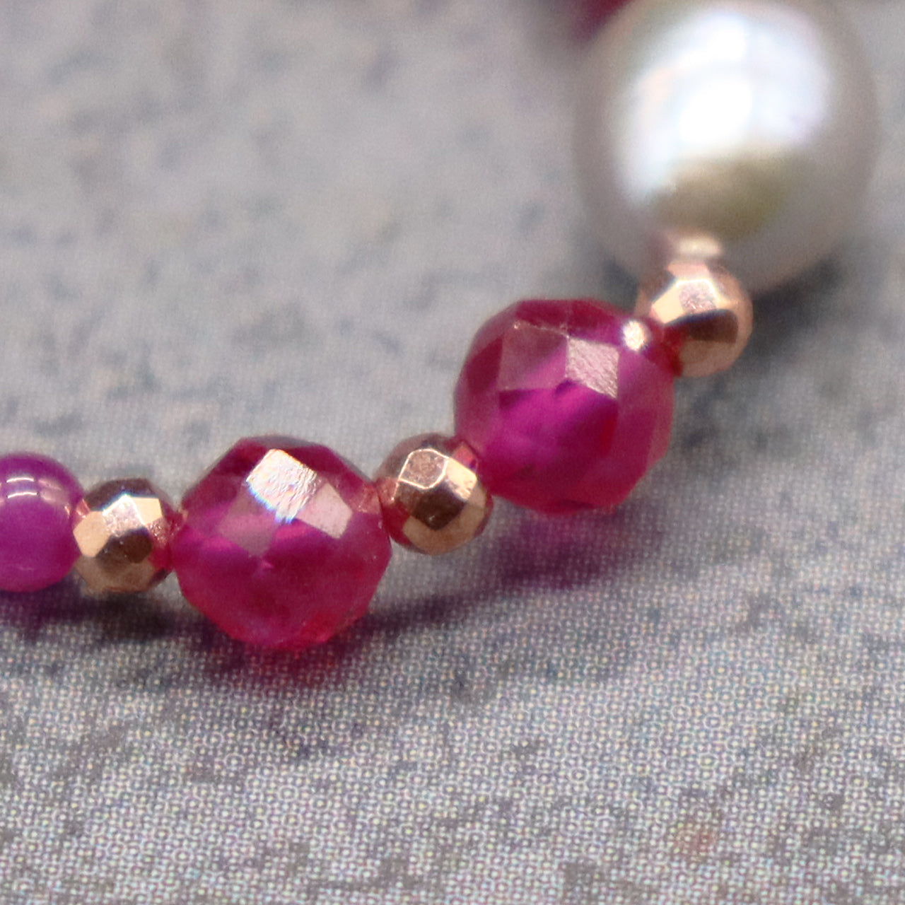 【Flames of Crimson】ルビー×人工ルビー×パール リング