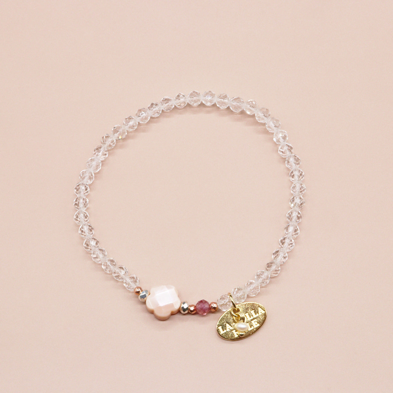 【Shining Like Stardust】水晶×ピンクシェル×ピンクサファイヤ ブレスレット
