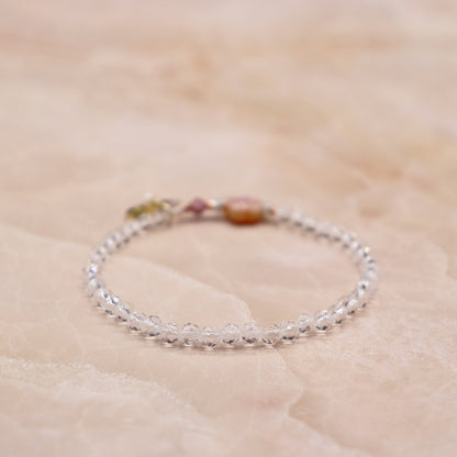 【Shining Like Stardust】水晶×ピンクシェル×ピンクサファイヤ ブレスレット