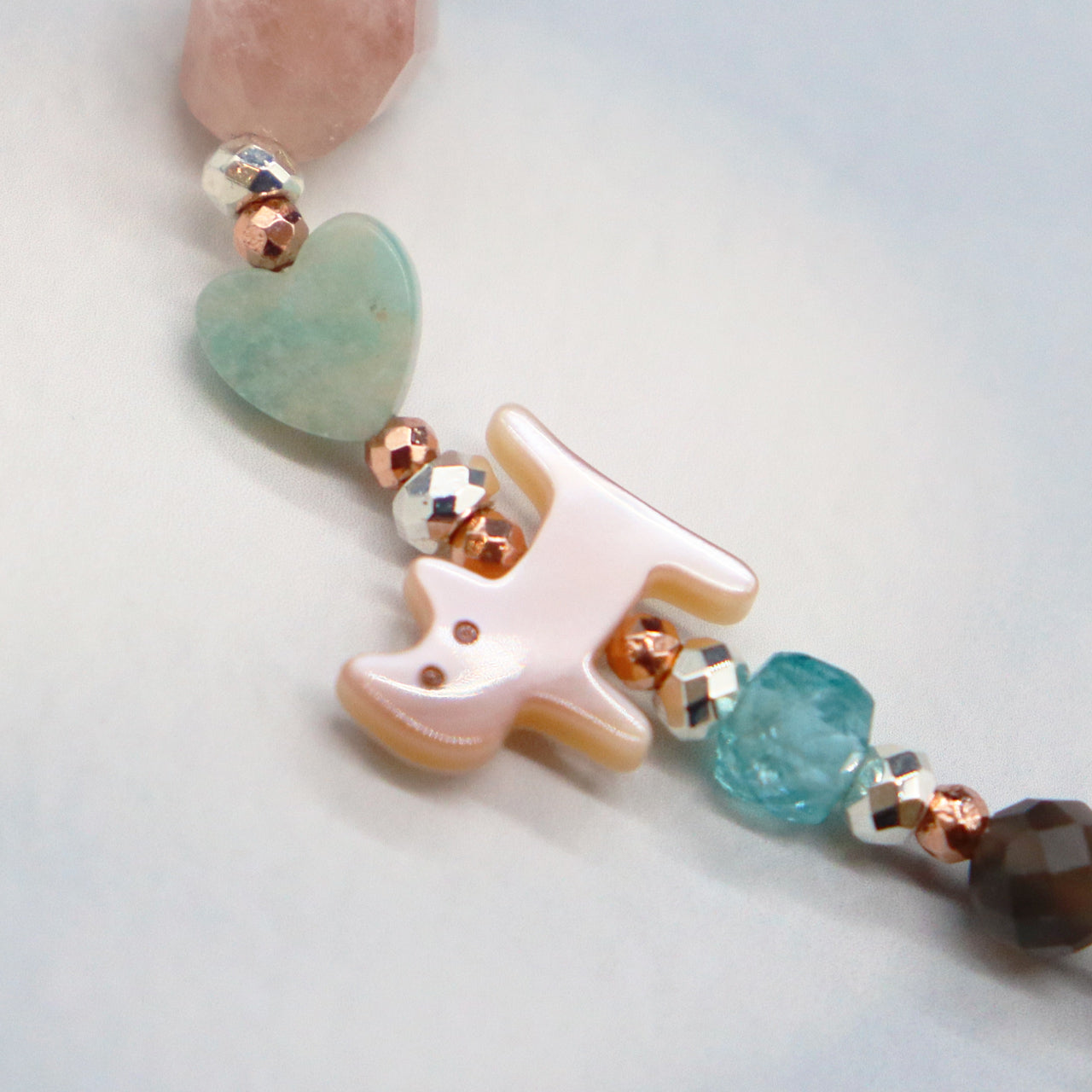 【Lovely Zoo】ピンクシェル×クラック水晶×ローズクォーツ ブレスレット