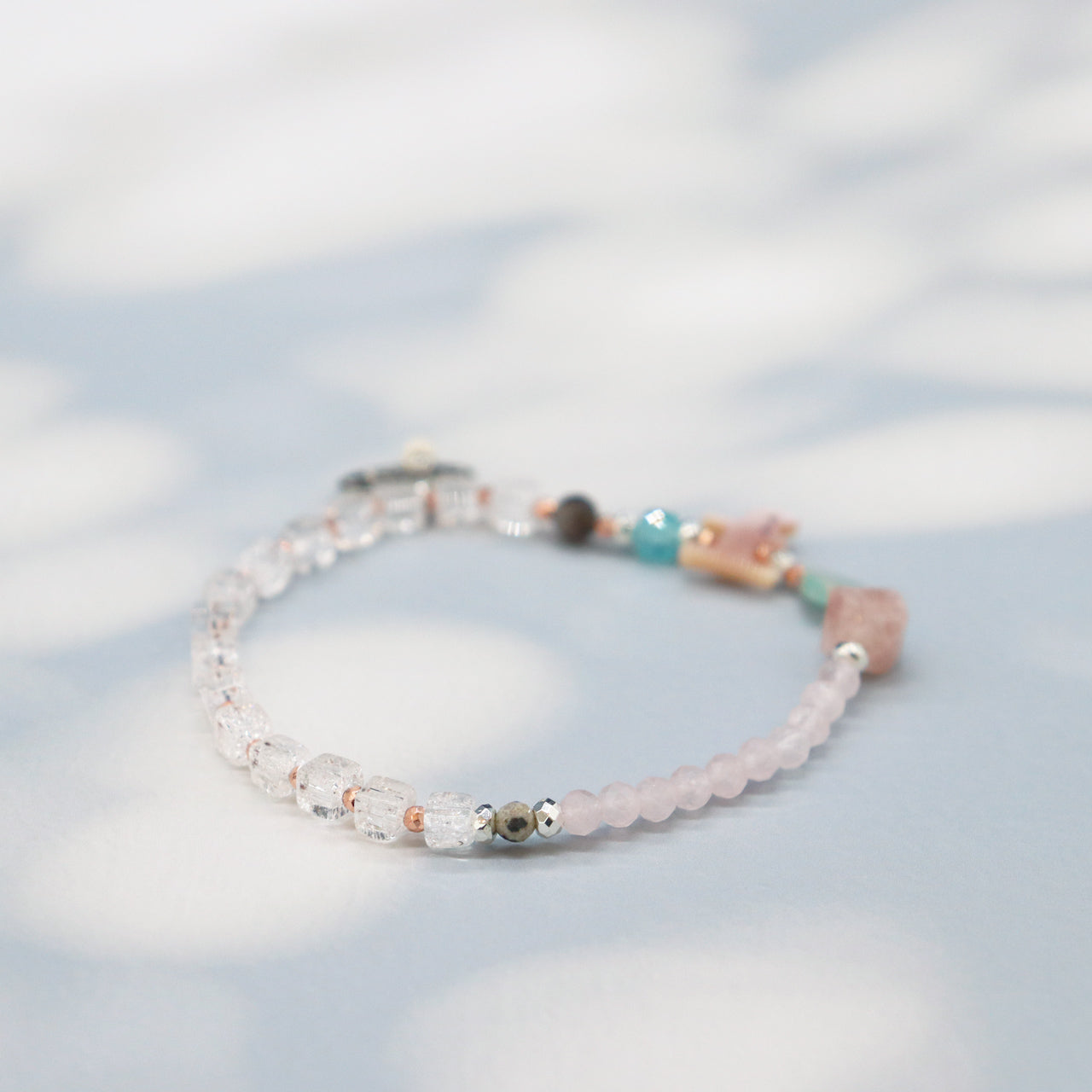 【Lovely Zoo】ピンクシェル×クラック水晶×ローズクォーツ ブレスレット