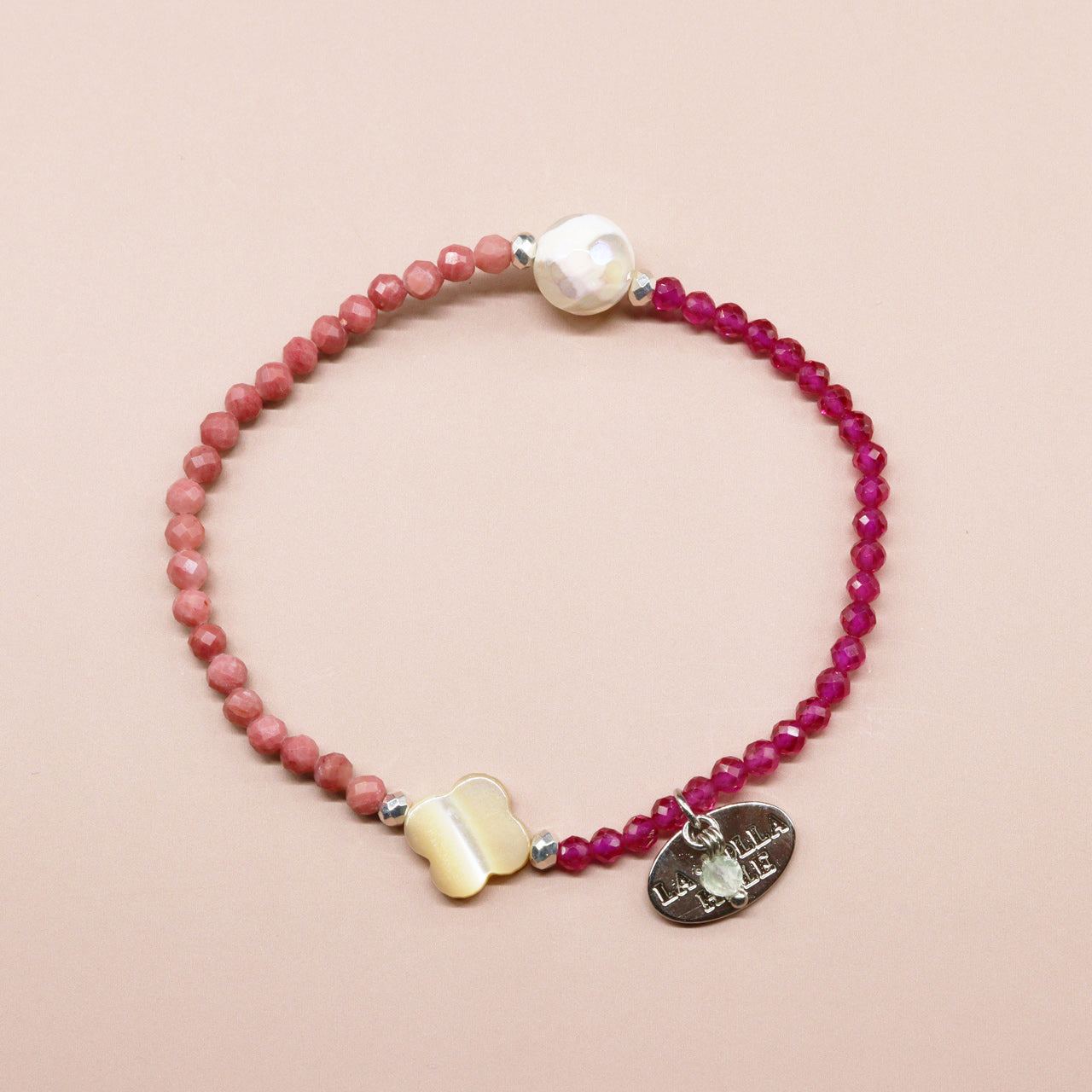 【Flames of Crimson】亀甲天珠×人工ルビー×シリシャスシスト×マザーオブパール ブレスレット