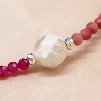 【Flames of Crimson】亀甲天珠×人工ルビー×シリシャスシスト×マザーオブパール ブレスレット