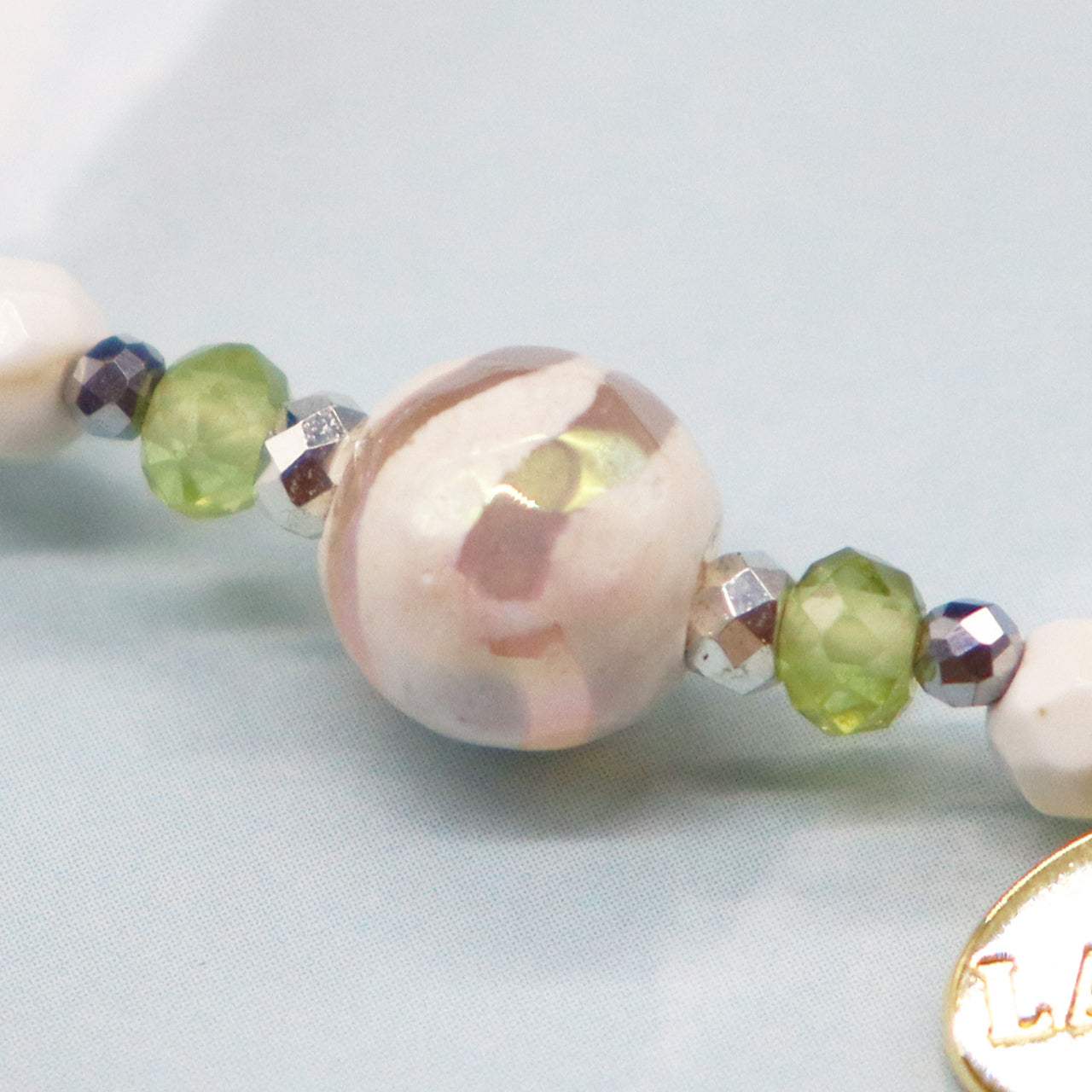 【Green Light Sunshine】水紋天珠×ペリドット×マグネサイト ブレスレット