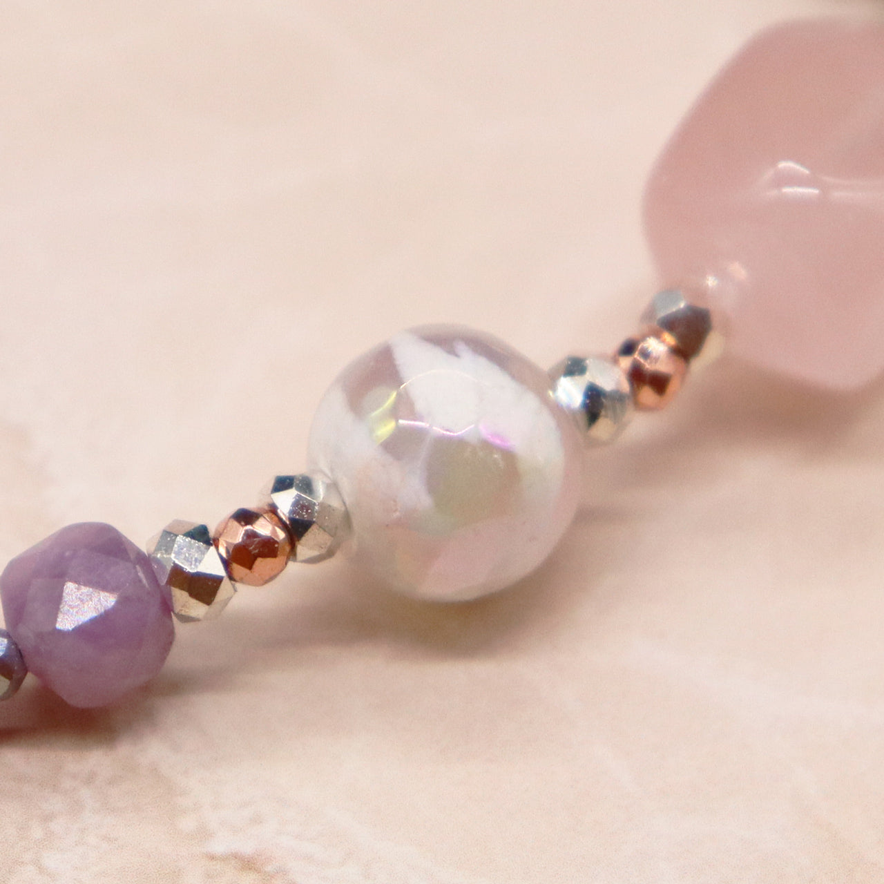 【Blooming Pink Roses】水紋天珠×ローズクォーツ×レピドライト ブレスレット