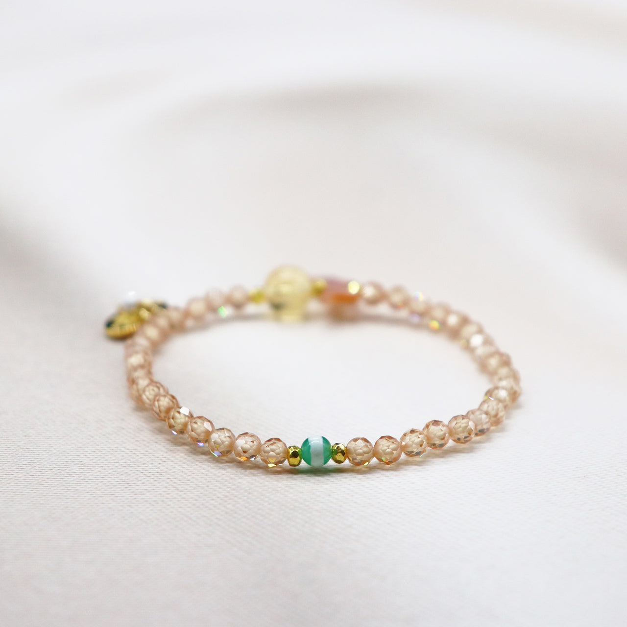 【Otsukimi Bracelet】ピンクシェル×シトリン×ジルコニア ブレスレット